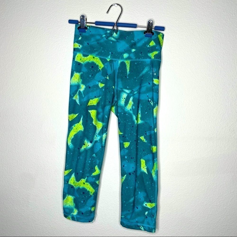 Adidas Capri Leggings Small
